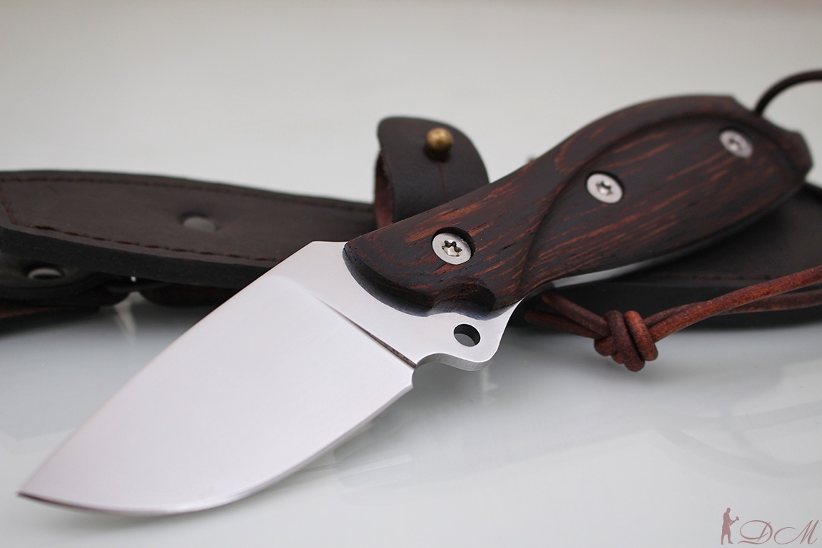Нож Крот Сталь Bohler N690. Рукоять Венге.