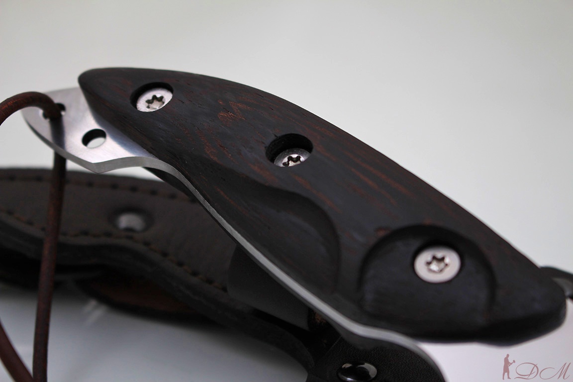 Нож Кинбит Сталь Bohler N690. Рукоять Венге.