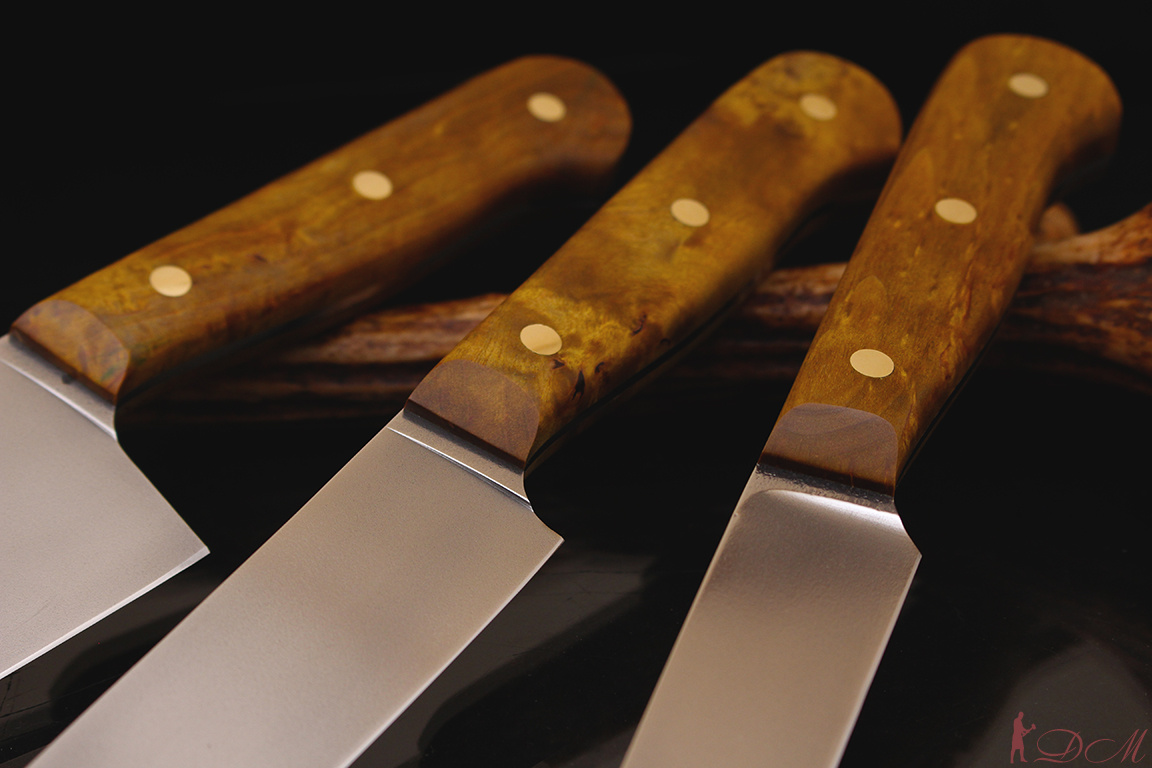 Набор кухонных ножей серии Classic Bohler N 690, рукоять карельская береза.