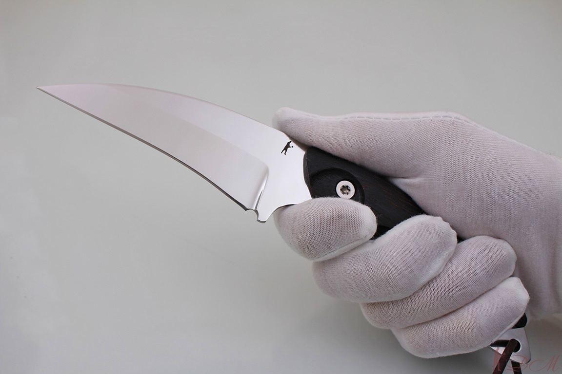 Нож Кинбит Сталь Bohler N690. Рукоять Венге.