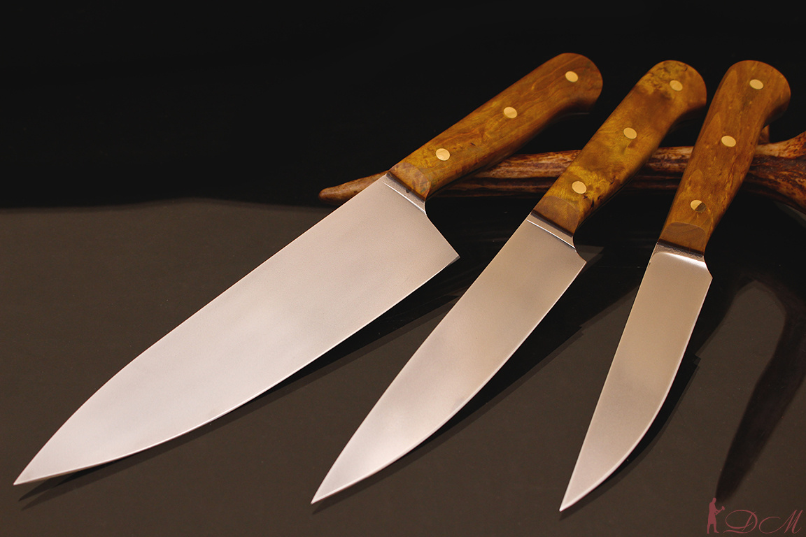 Набор кухонных ножей серии Classic Bohler N 690, рукоять карельская береза.